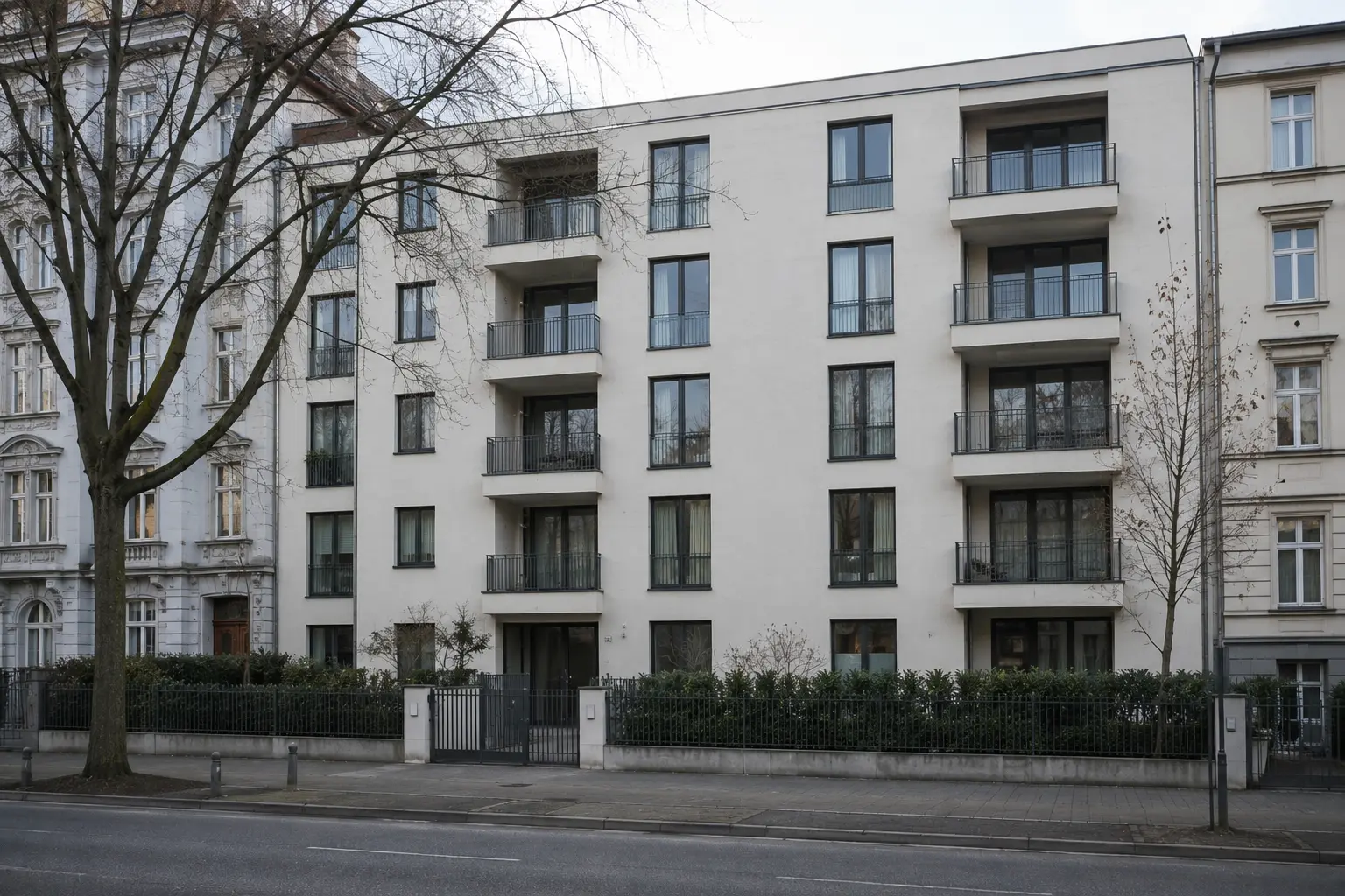 Modernes Mehrfamilienhaus - Wiesbaden Sonneberg